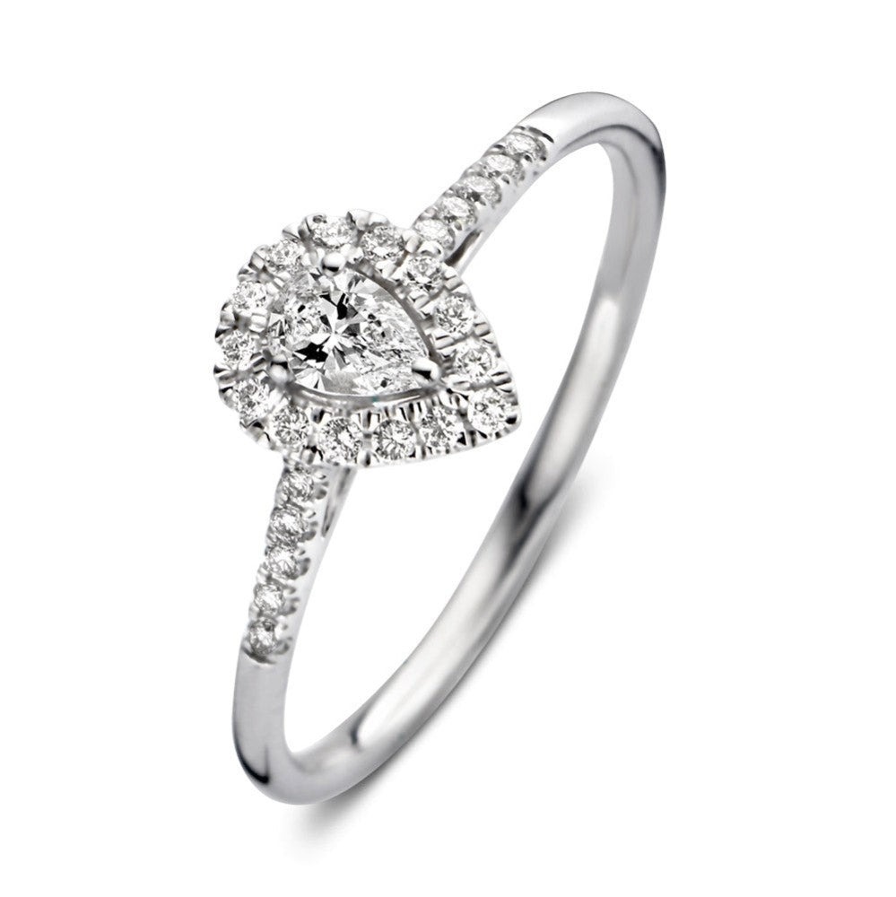 Bague en or blanc avec un motif en forme de goutte, sertie de diamants brillants.