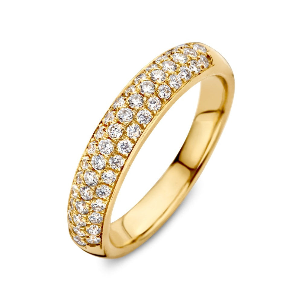 Bague en or jaune ornée de 0,52 carats de diamants brillants.