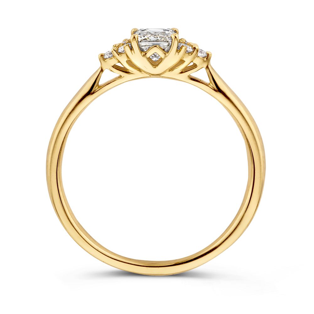 Bague en Or Jaune avec Diamants au Style Vintage - Taille Princesse avec Diamants 0.52 crt.