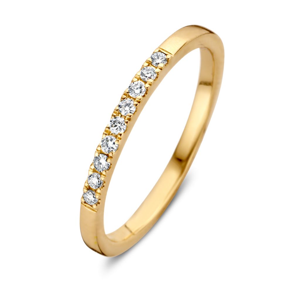 Boucles d'oreilles en or jaune 14 carats avec diamants de taille brillant, totalisant 0,12 carat.