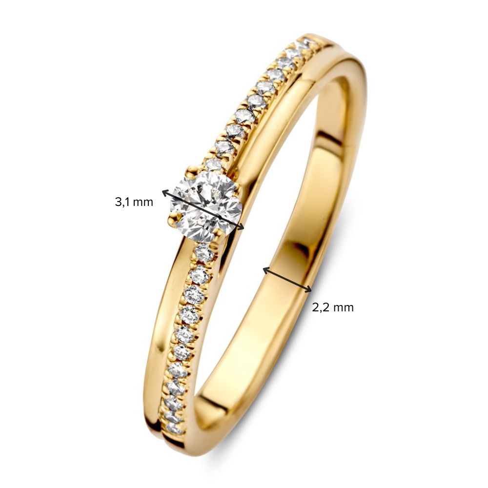 Bague élégante en or jaune pour femme avec pierre précieuse brillante au centre et bandes de diamants plus fines 0,21 crt.