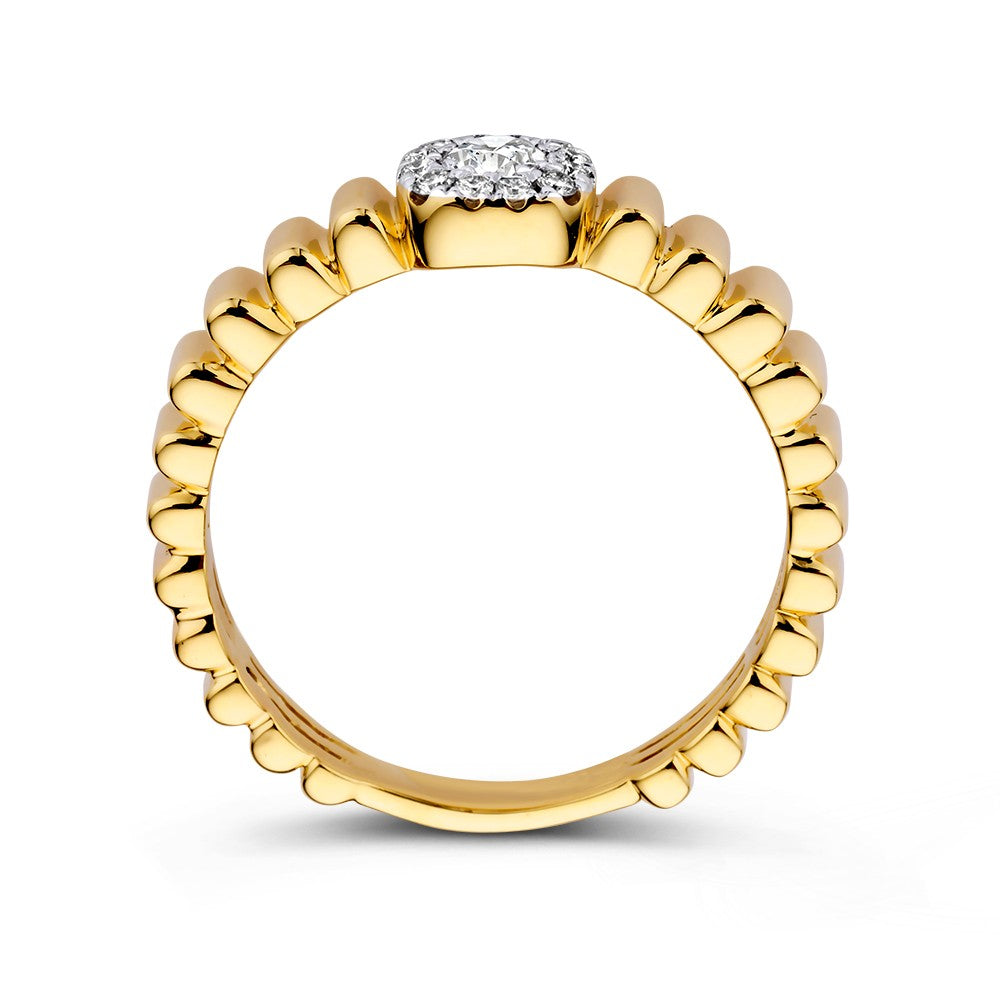 Bague en Or Joueur avec Finition Rainurée et Diamants Étincelants – Élégance Classique