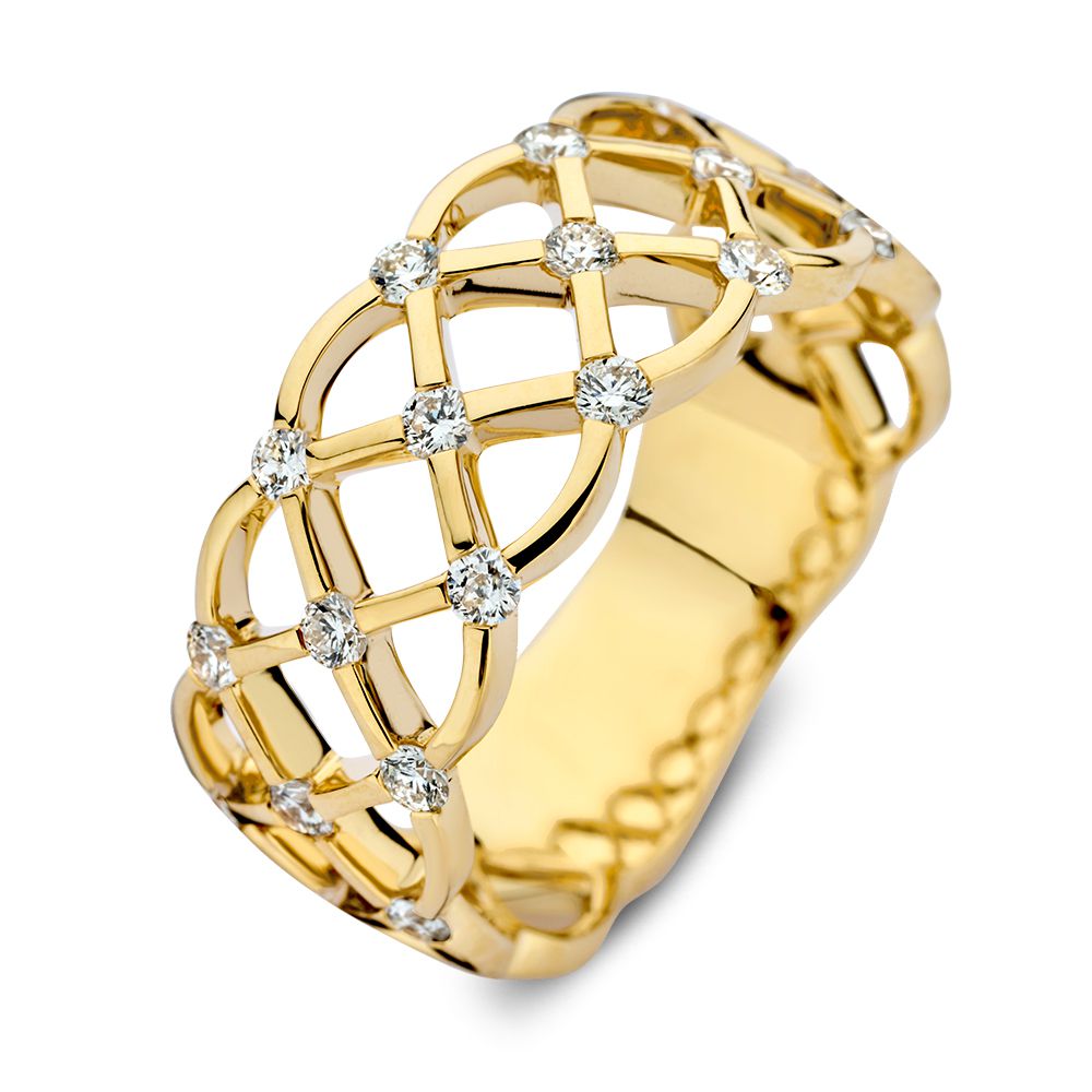 Bague en or jaune au design tissé, ornée de diamants scintillants de 0,46 ct.