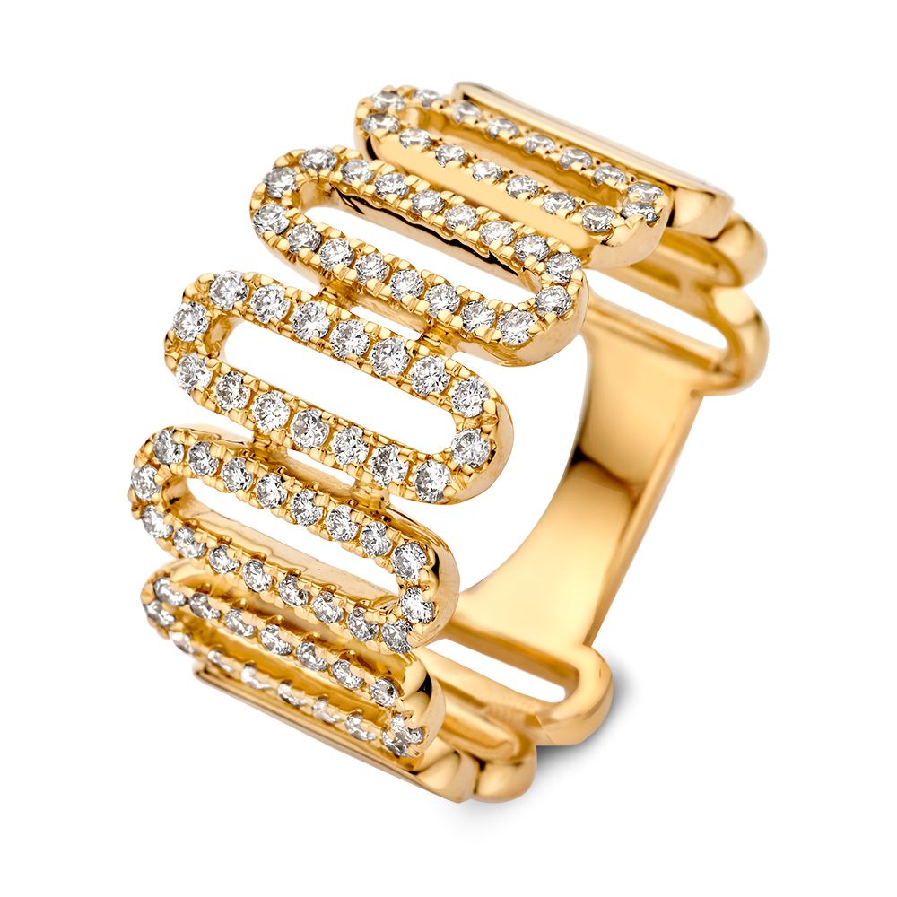Bague en or jaune unique avec des maillons ovales et des diamants scintillants de 0,62 ct.