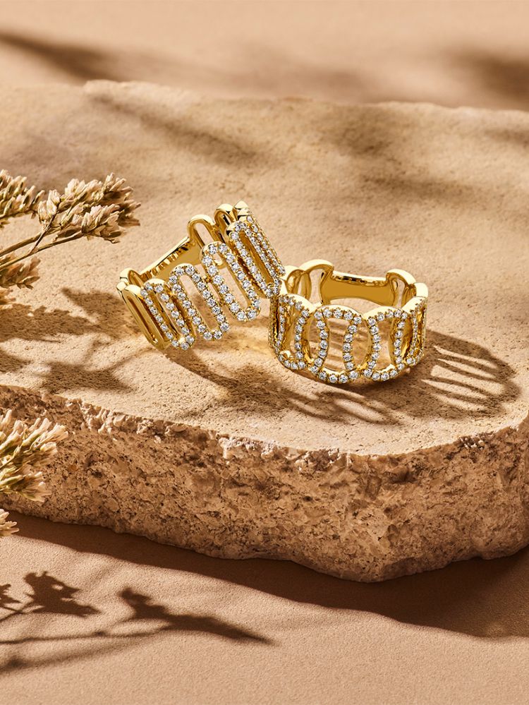 Bague en Or Jaune Unique avec Mailles Ovales et Diamants Étincelants – 14 Carats 0.62 crt.