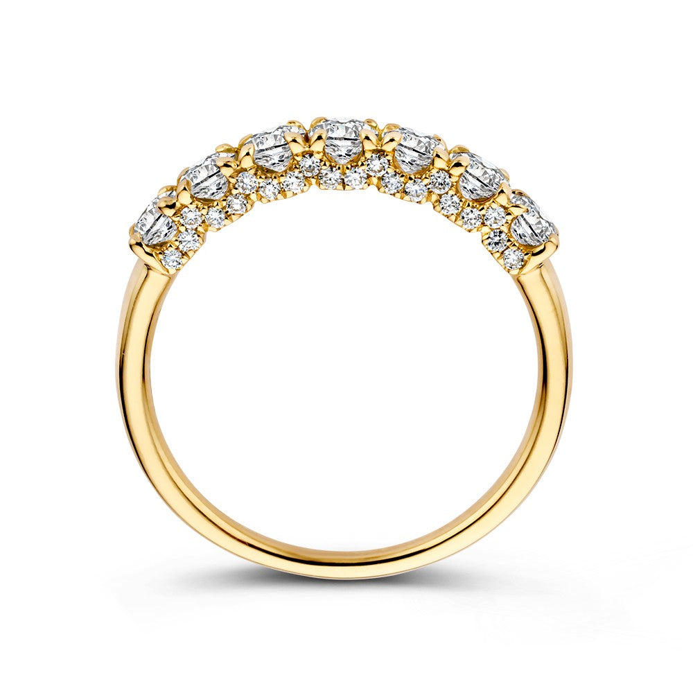 Bague en Or Jaune avec Diamants – Élégance en Or Jaune 1.12 crt.