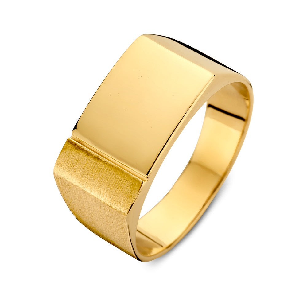 Bague en plaqué or avec finition mate et polie, design robuste et élégant pour homme.