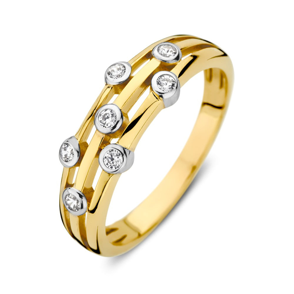Bague en or 14K avec zirconias en sertissage rond, design élégant pour femme.