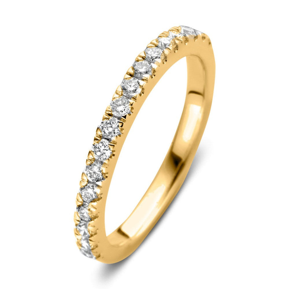 Bague en or jaune avec des diamants brillants de 0,44 carat.