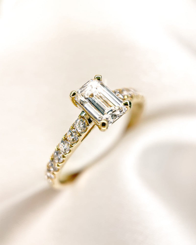 Bague Nora Royal 0,75 crt. or jaune