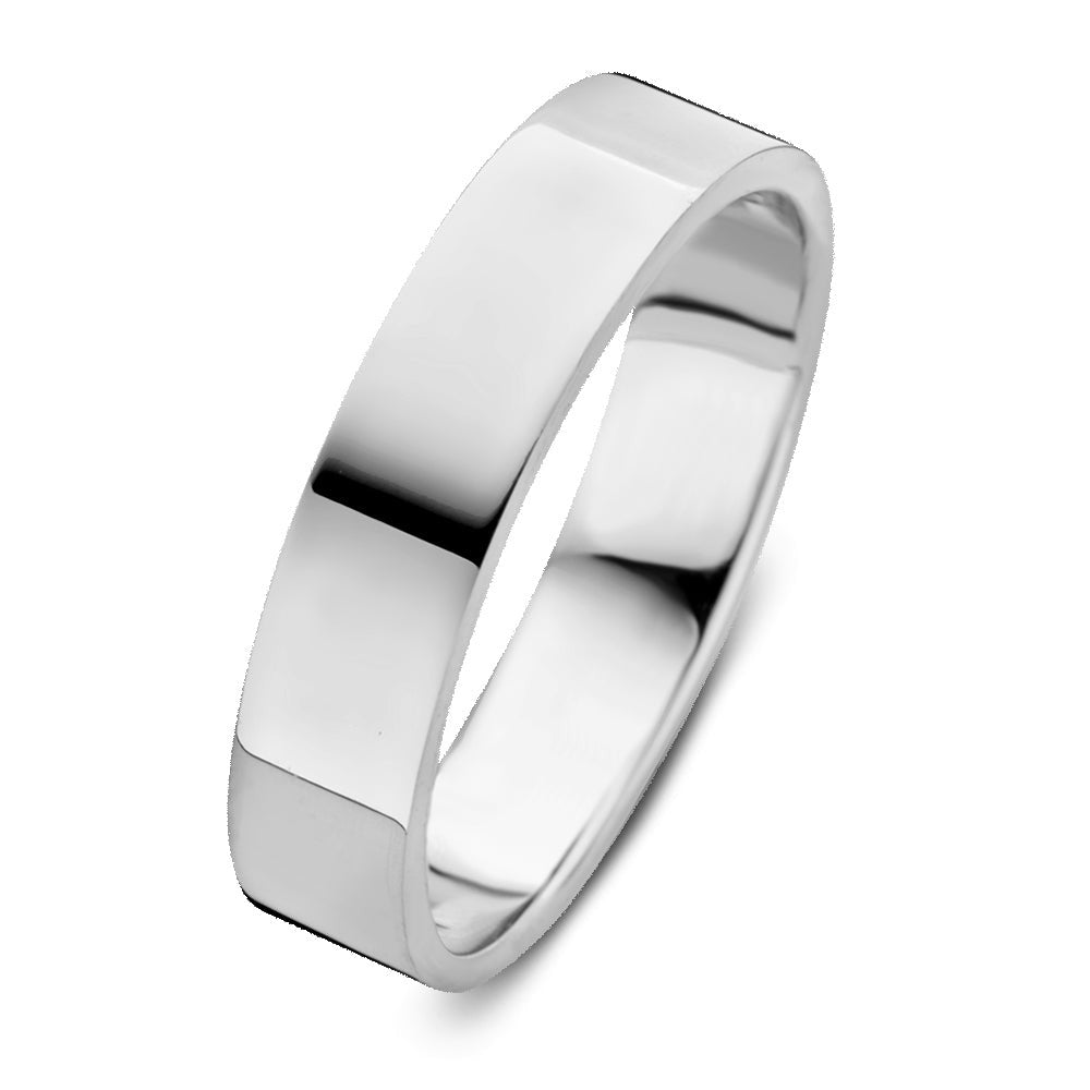 Bague en or blanc de 5 mm, au design lisse et moderne.