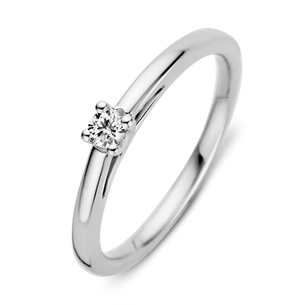 Bague en or blanc 14 carats avec un diamant de 0,10 carat.