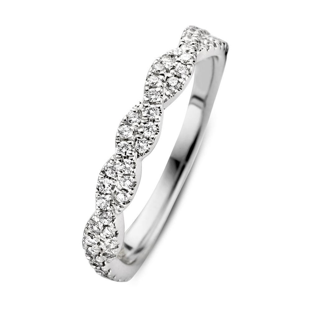 Bague en or blanc avec bande torsadée et diamants de 0,34 crt.