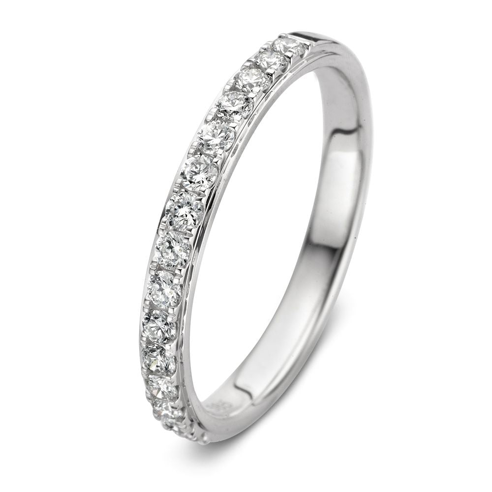 Bague en or blanc ornée de diamants avec un sertissage brillant, 0,36 crt.