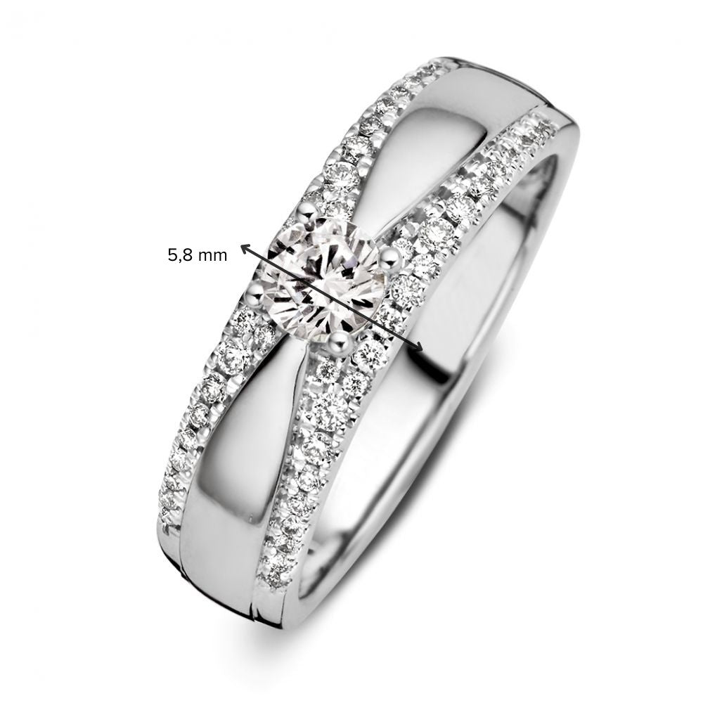 Bague en Or Blanc Élégante avec Diamant Taille Brillante – 0,52 Carats