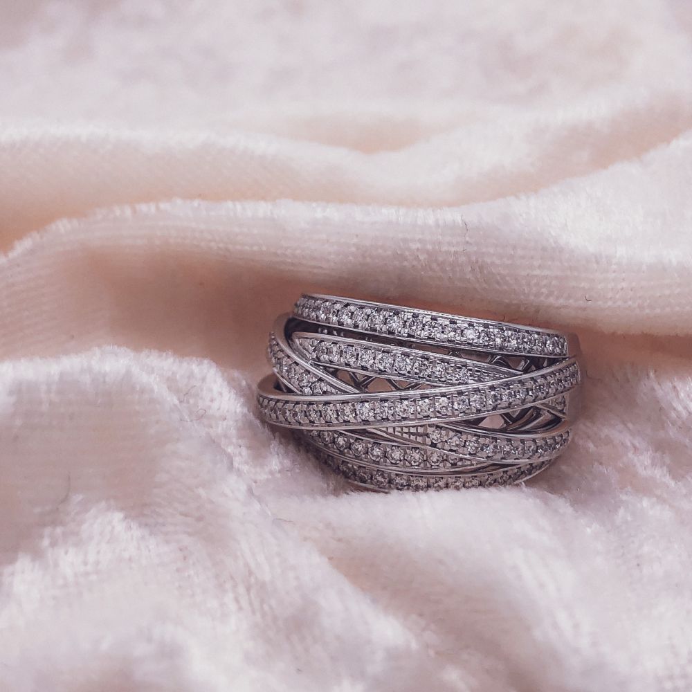 Bague or blanc diamant 0.68 crt.