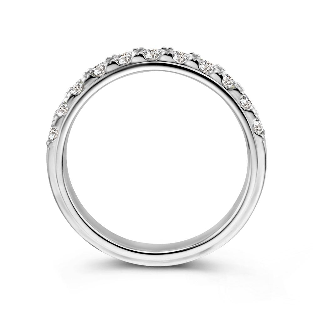 Bague en or blanc éblouissante avec diamants brillants en sertissage chaton (0,76 carat)