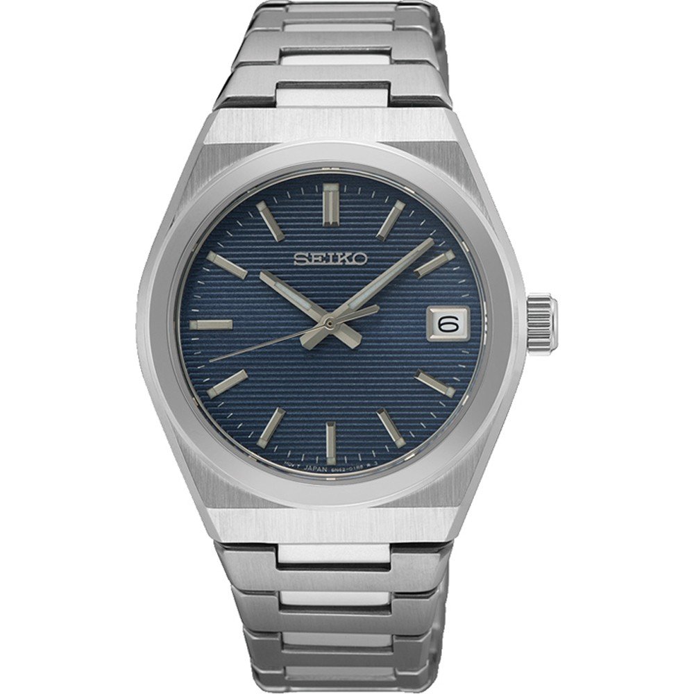 Montre Seiko avec boîtier en acier inoxydable, cadran bleu et bracelet en acier.