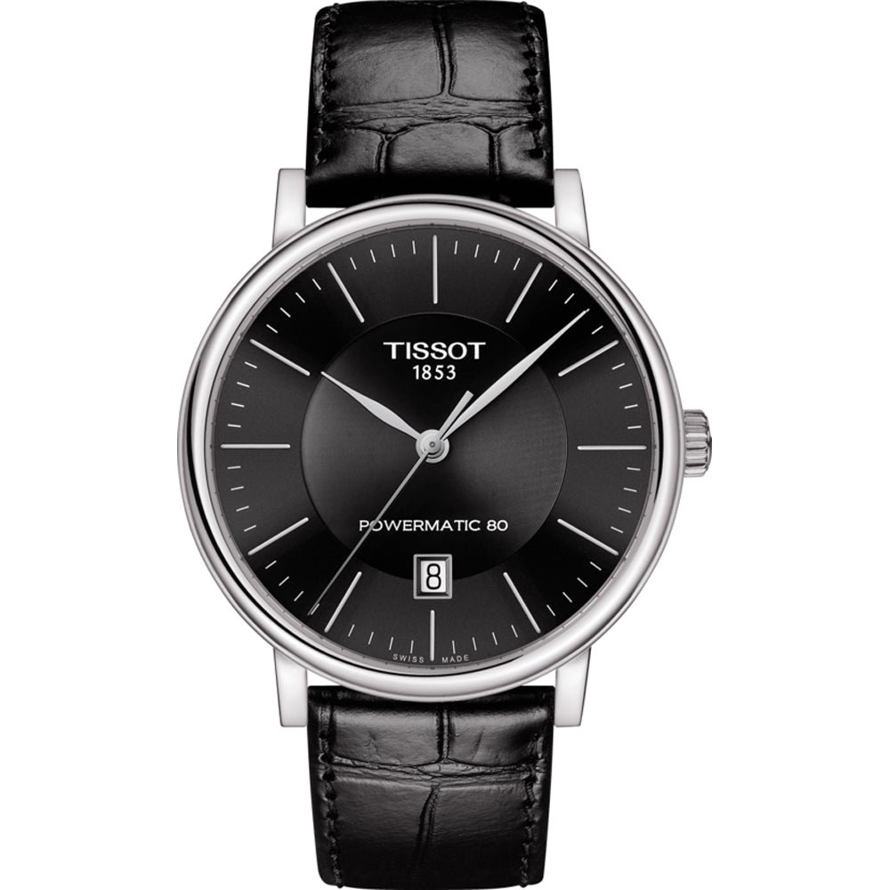 Montre Tissot Carson Premium avec cadran noir, boîtier en acier inoxydable et bracelet en cuir noir.