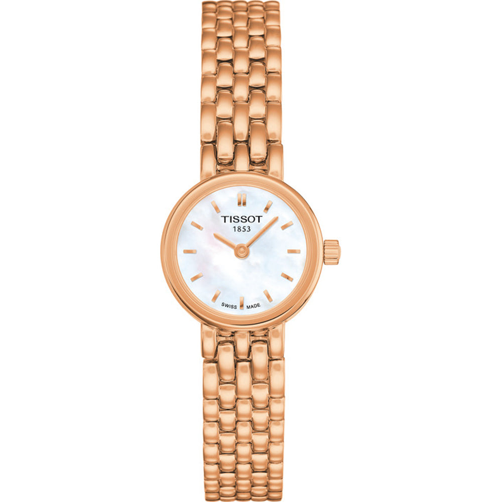 Montre Tissot Lovely avec un boîtier en acier rose, cadran blanc et bracelet en maillons.