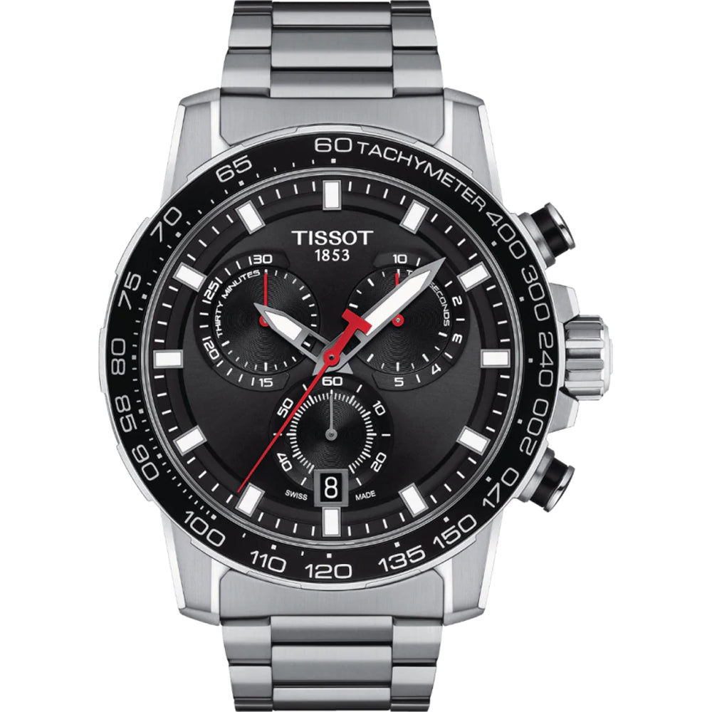 Montre Tissot Supersport Chrono avec boîtier en acier inoxydable, cadran noir et bracelet en métal.