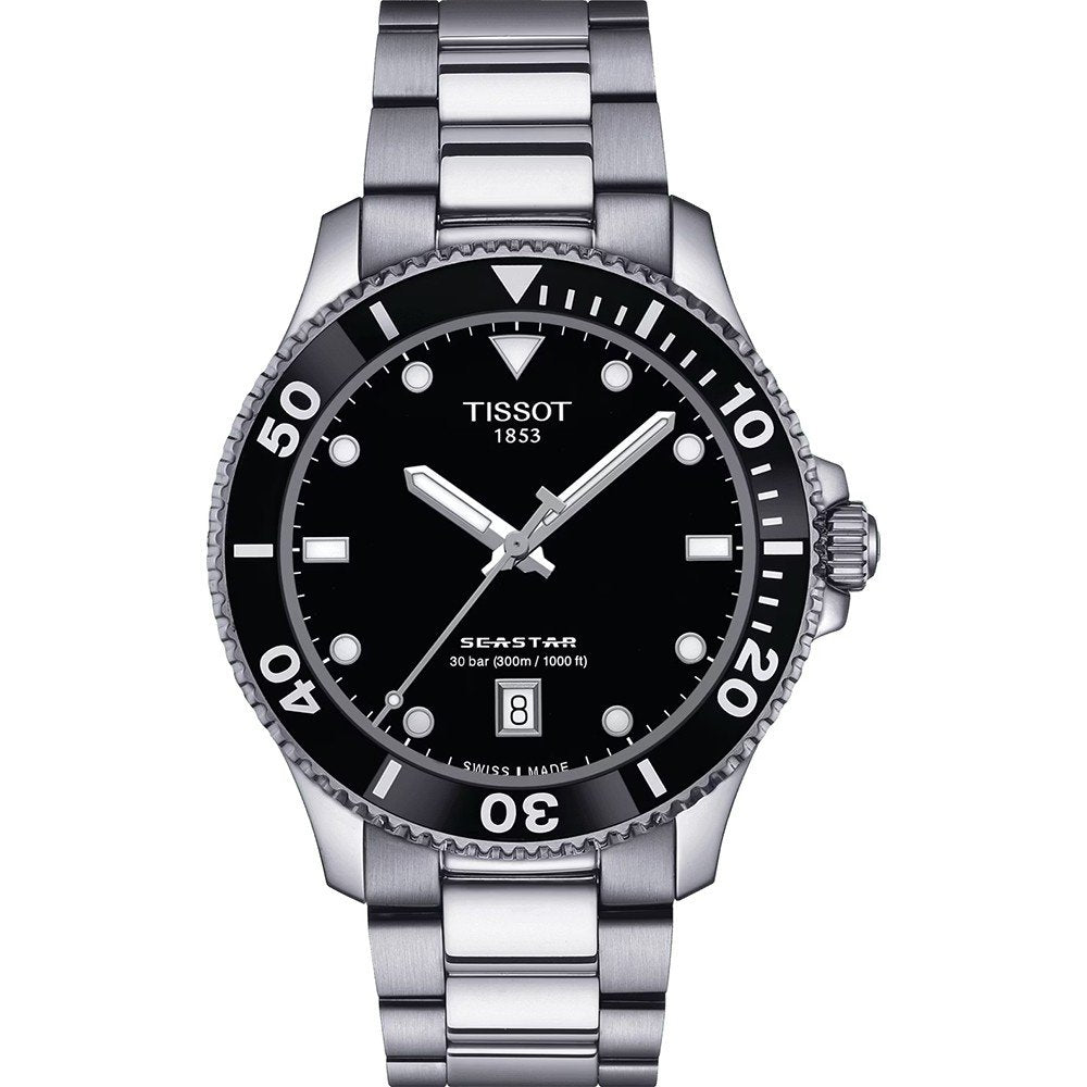Montre Tissot Seastar 1000 de 40 mm avec boîtier en acier inoxydable, cadran noir et bracelet en acier.