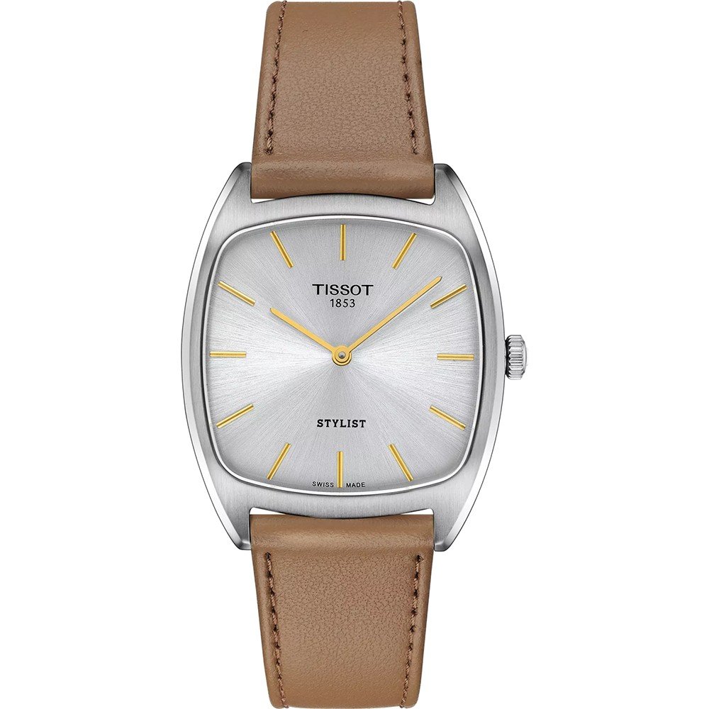 Montre Tissot Stylist avec un boîtier argenté, cadran argenté et bracelet en cuir marron.