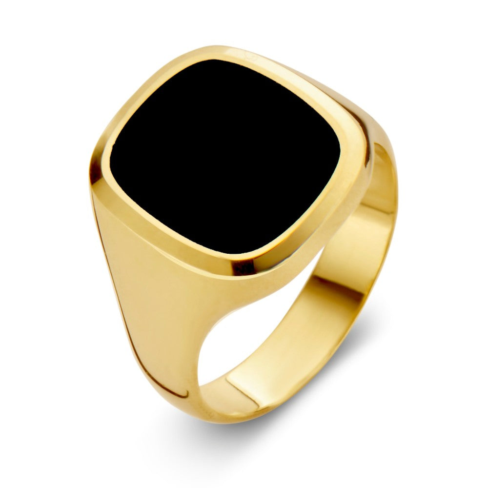 Bague en or jaune 14 carats avec onyx noir, design carré et finition lisse.