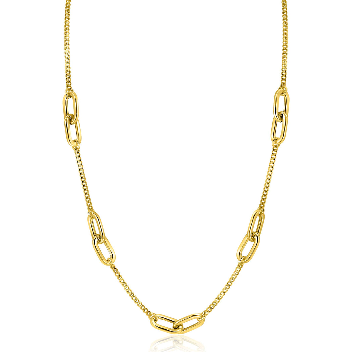 Collier doré avec maillons ovales et chaîne délicate.