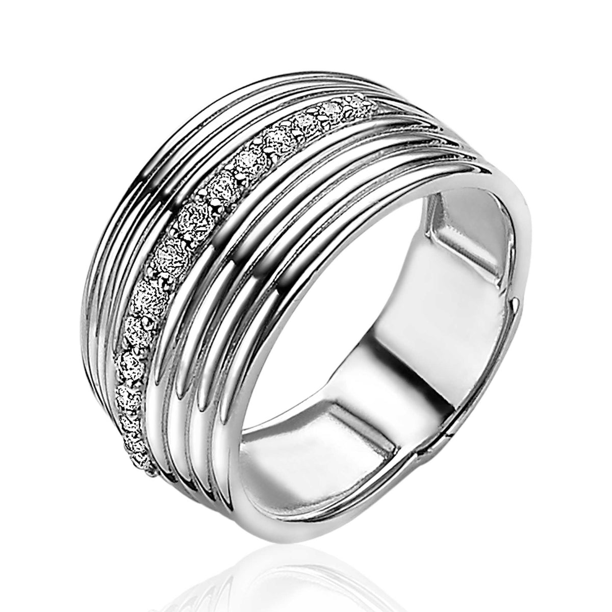 Bague en argent avec plusieurs bandes et strass brillants.