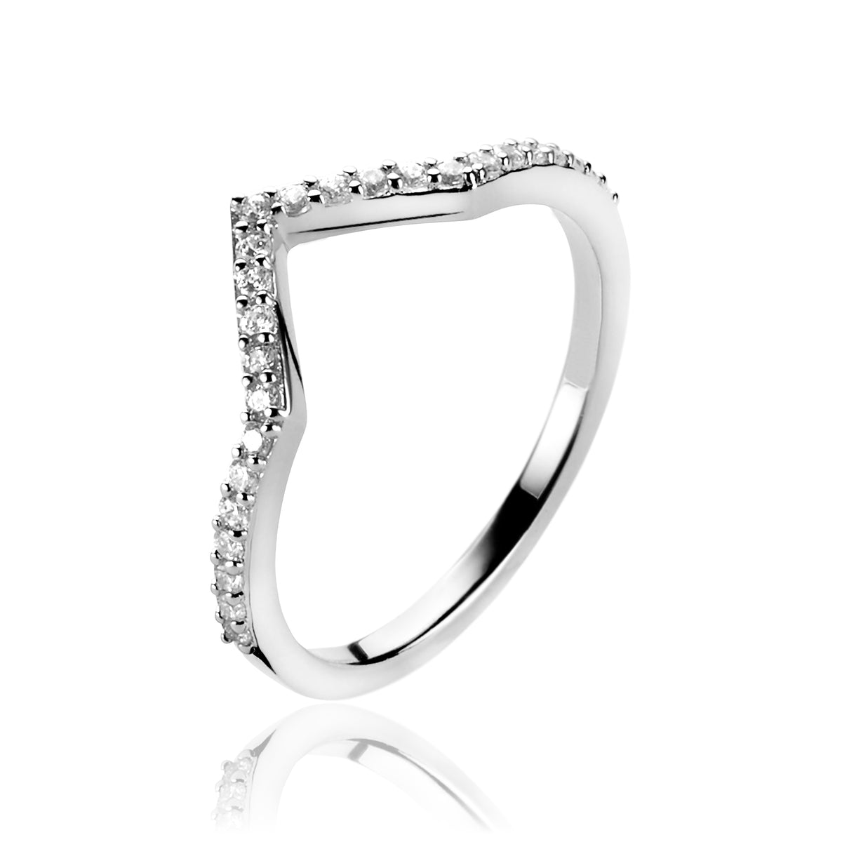 Bague en argent avec des zircons, au design ondulé et brillant.