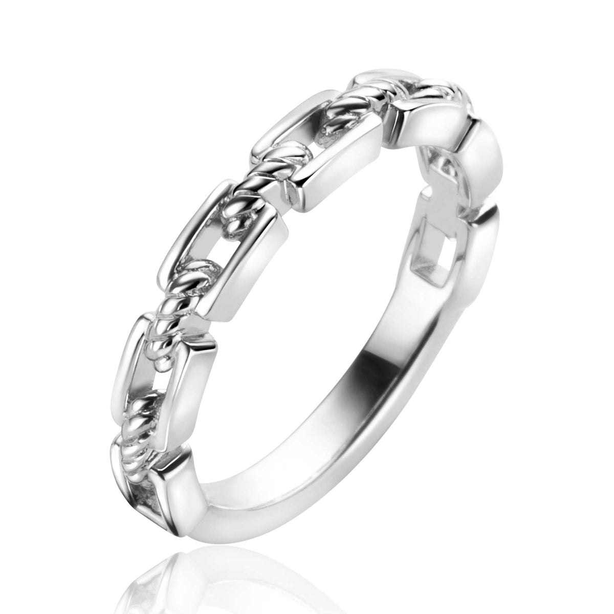 Bague en argent avec maillons entrelacés et finition brillante.