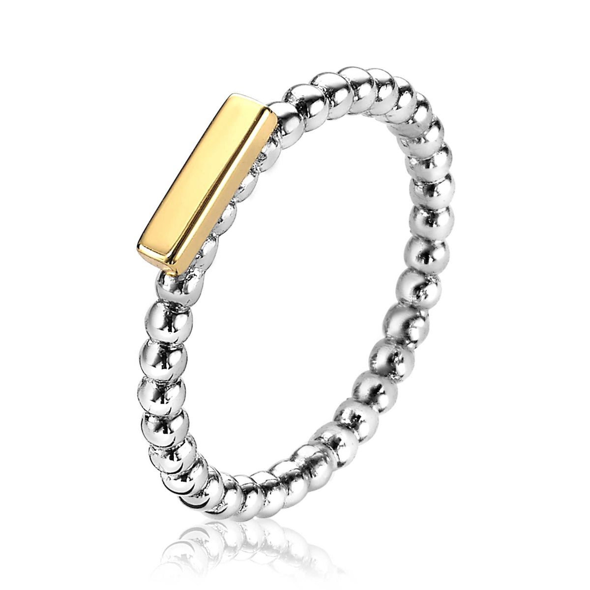 Bague en argent avec un élément doré rectangulaire et un design à perles.
