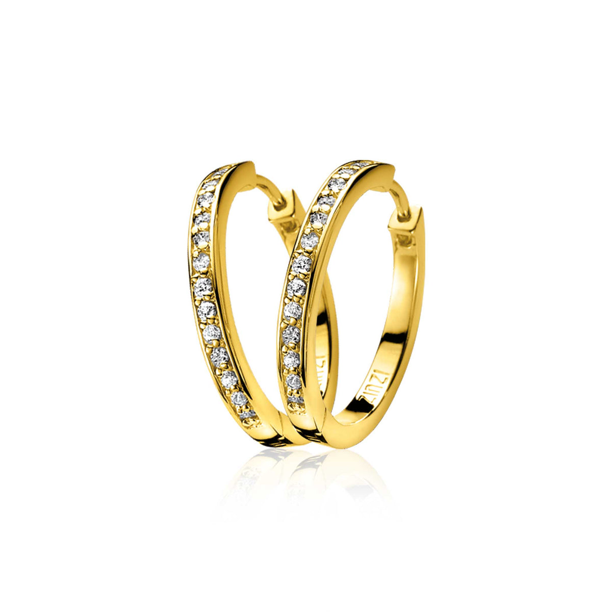 Boucles d'oreilles dorées avec des zircons, en forme de créoles.