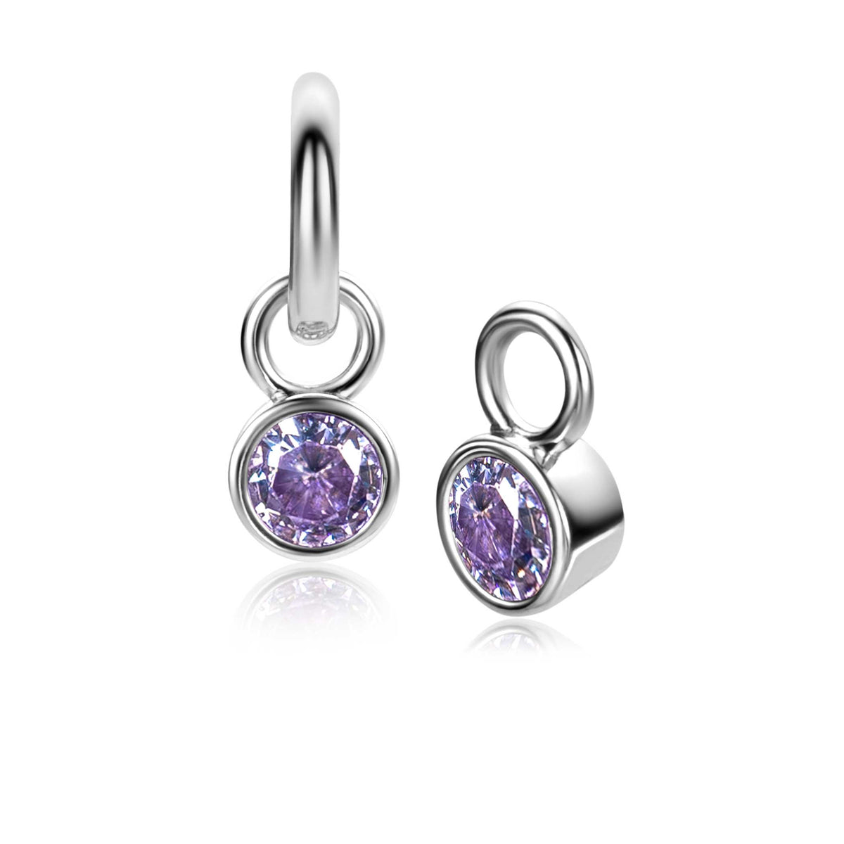 Boucles d'oreilles en argent avec un zircon violet serti, forme ronde.
