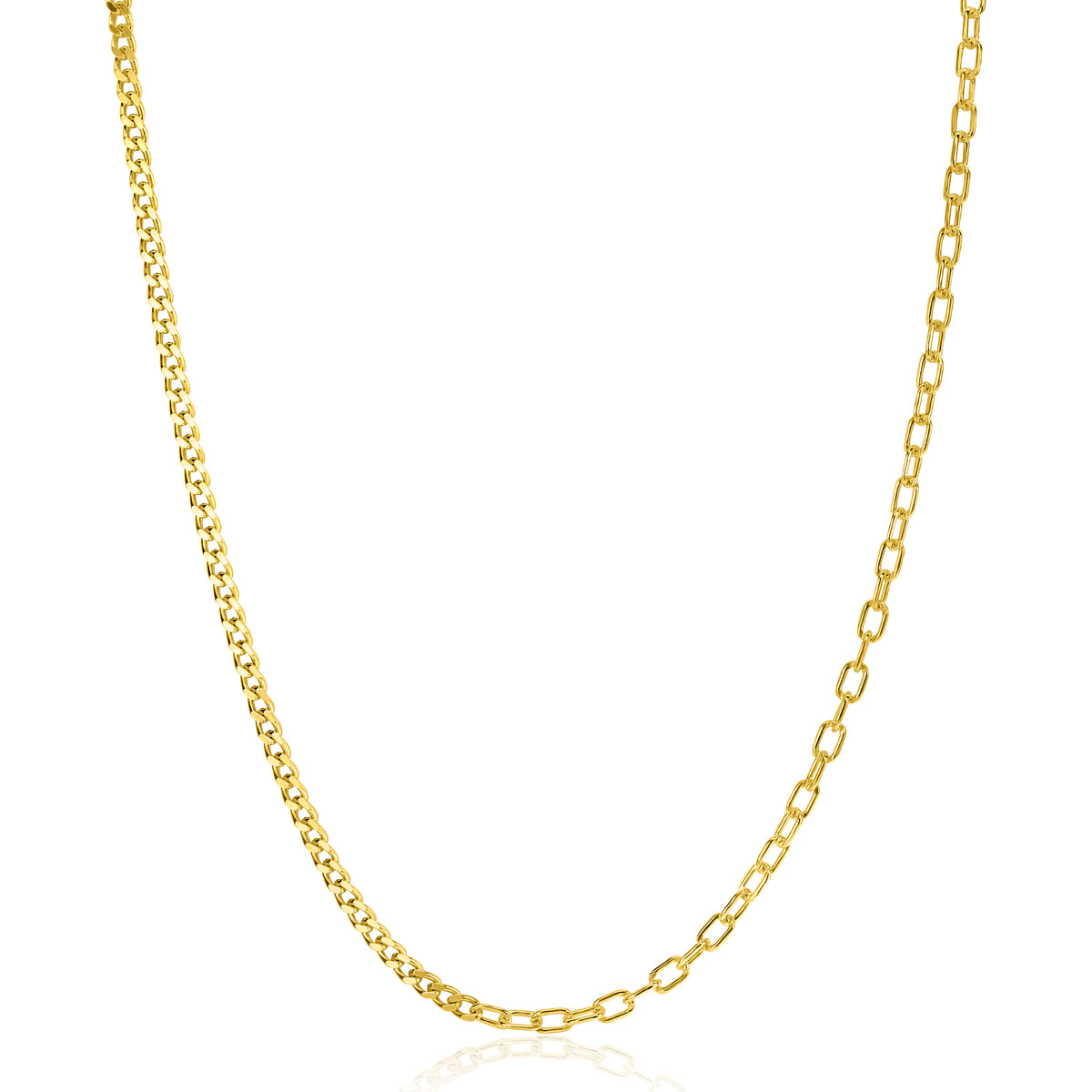 collier doré en maillons ovales avec une finition brillante