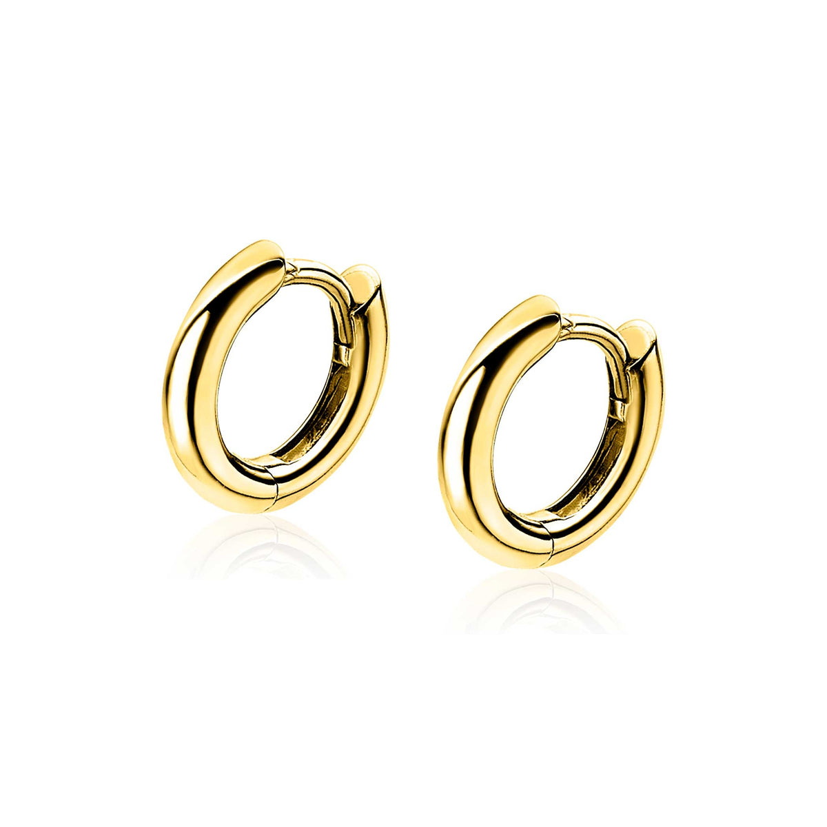 Boucles d'oreilles dorées en forme de créole, finition brillante et design moderne.
