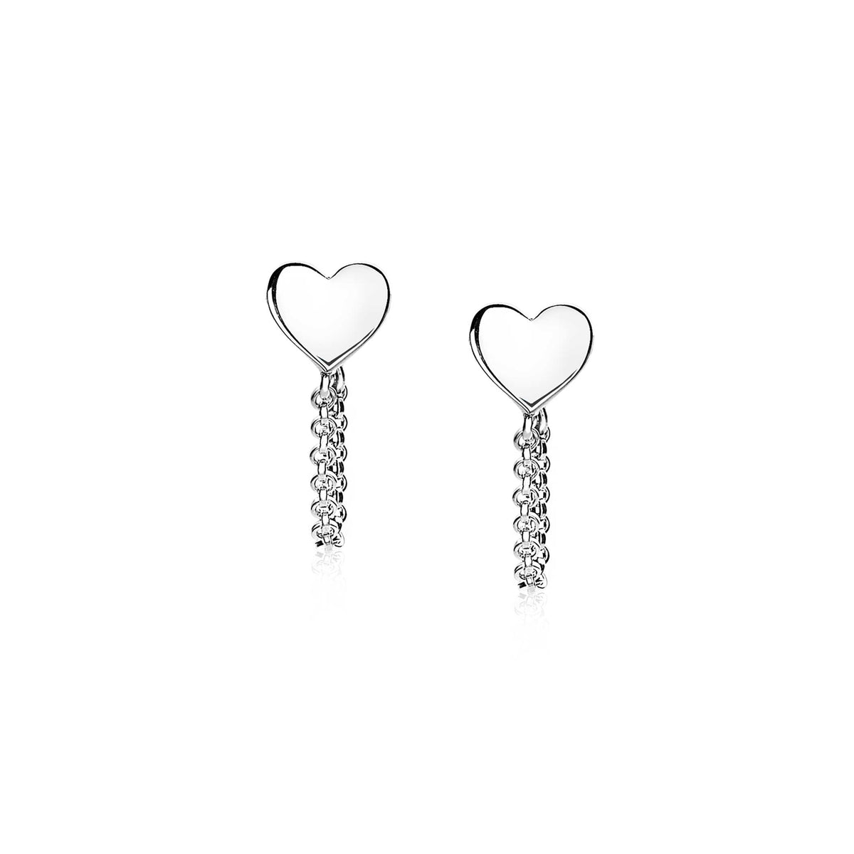 Boucles d'oreilles en argent en forme de cœur avec des chaînes pendantes.
