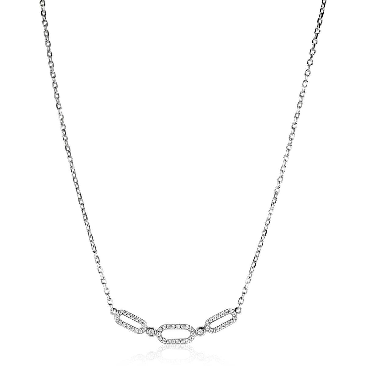 Collier en argent avec maillons ovales et détails en zirconium.