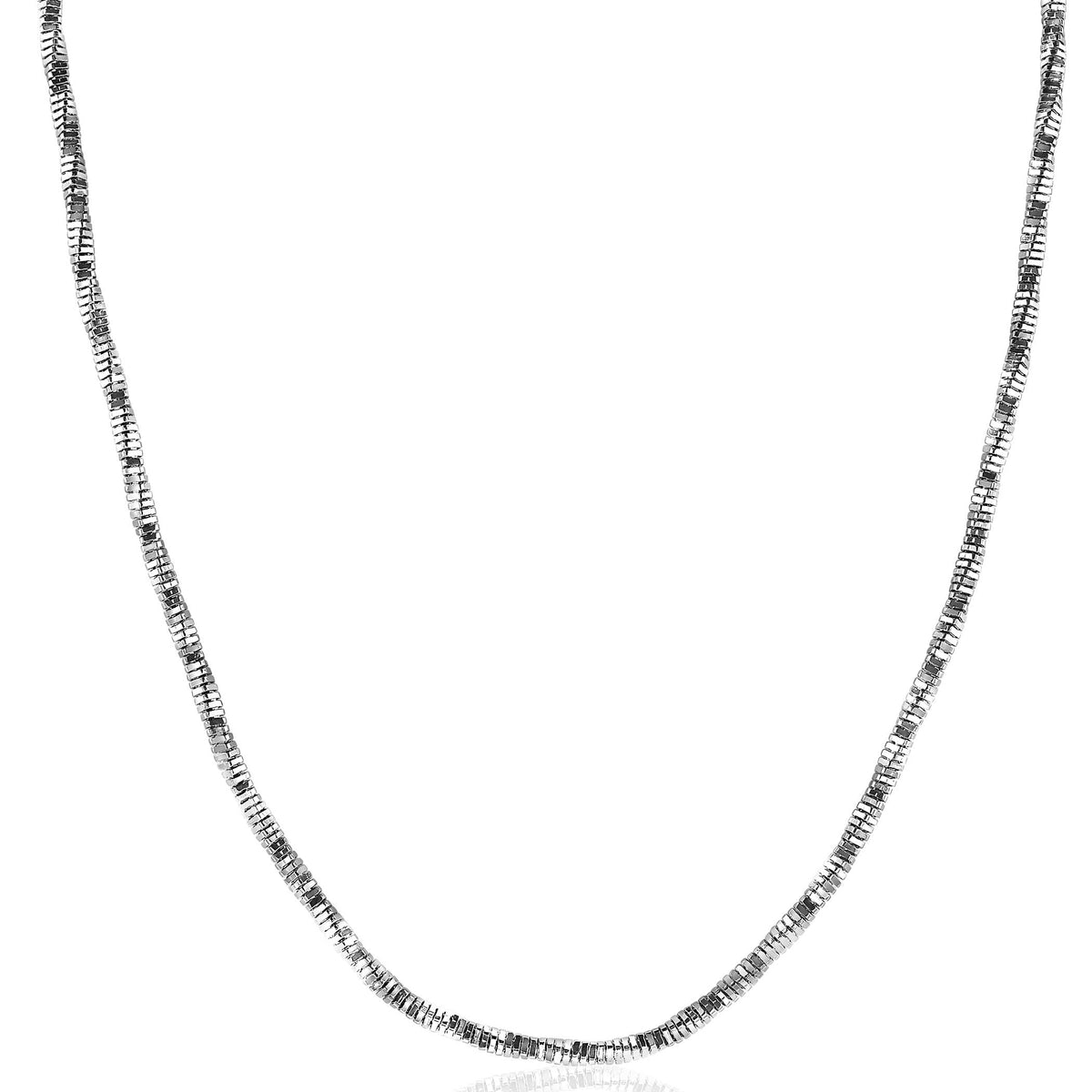 collier en argent avec maillons alternés et finition brillante