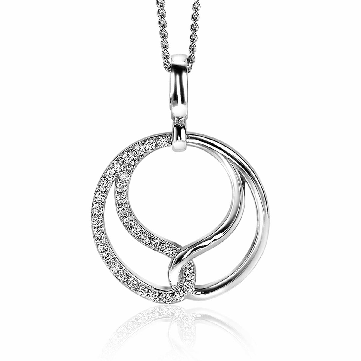 Pendentif en argent avec deux cercles entrelacés, l'un orné de zirconiums.