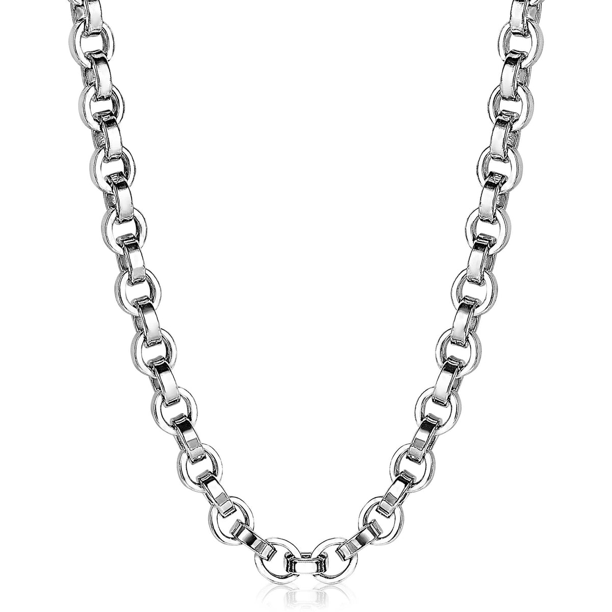 Collier en argent avec maillons ronds et lisses.