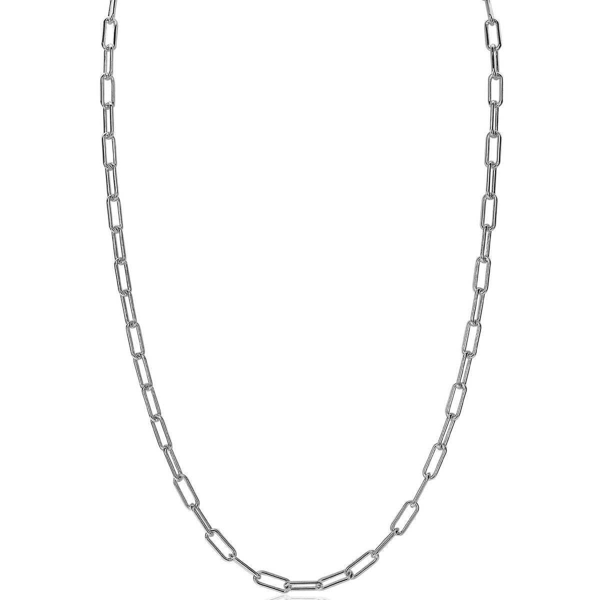 Collier en argent avec maillons allongés et finition brillante.