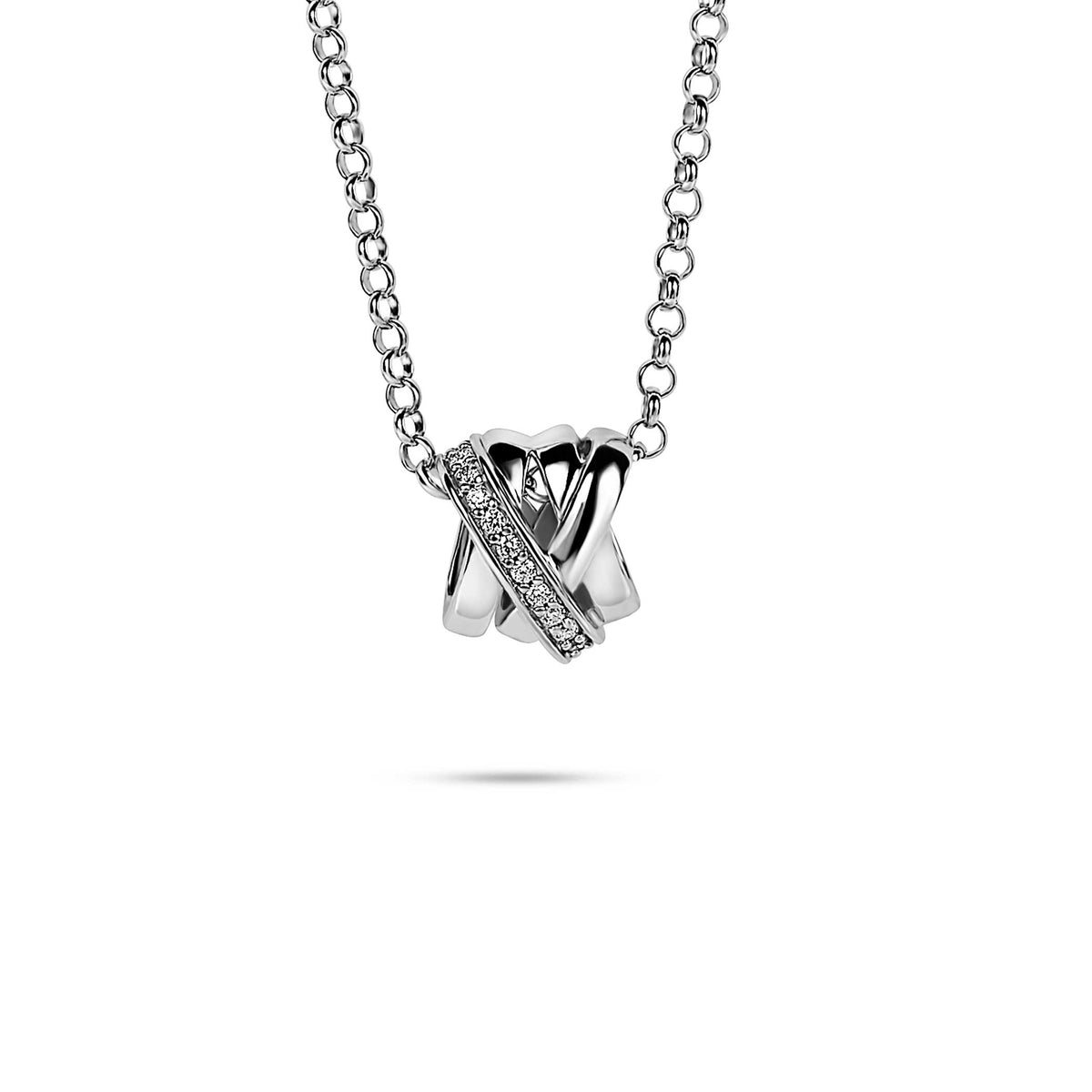 Collier en argent avec un pendentif en forme de maillons entrelacés, orné de zirconiums.