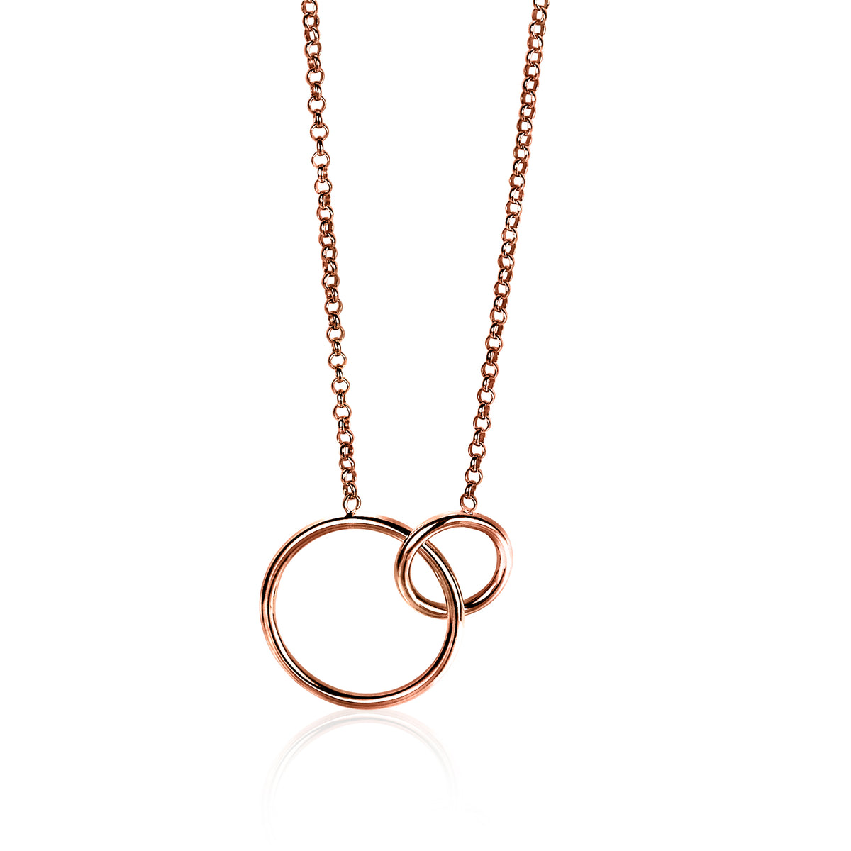 Collier doré avec deux anneaux entrelacés, chaîne délicate.