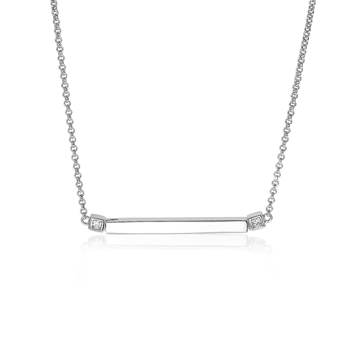 Collier en argent avec une barre centrale et deux petites pierres brillantes.