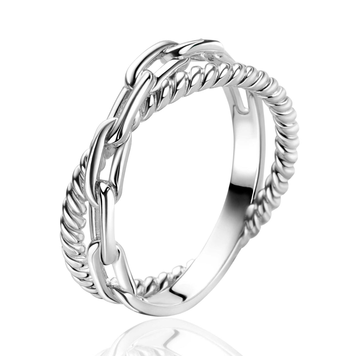 Bague en argent avec un design entrelacé et des détails en relief.