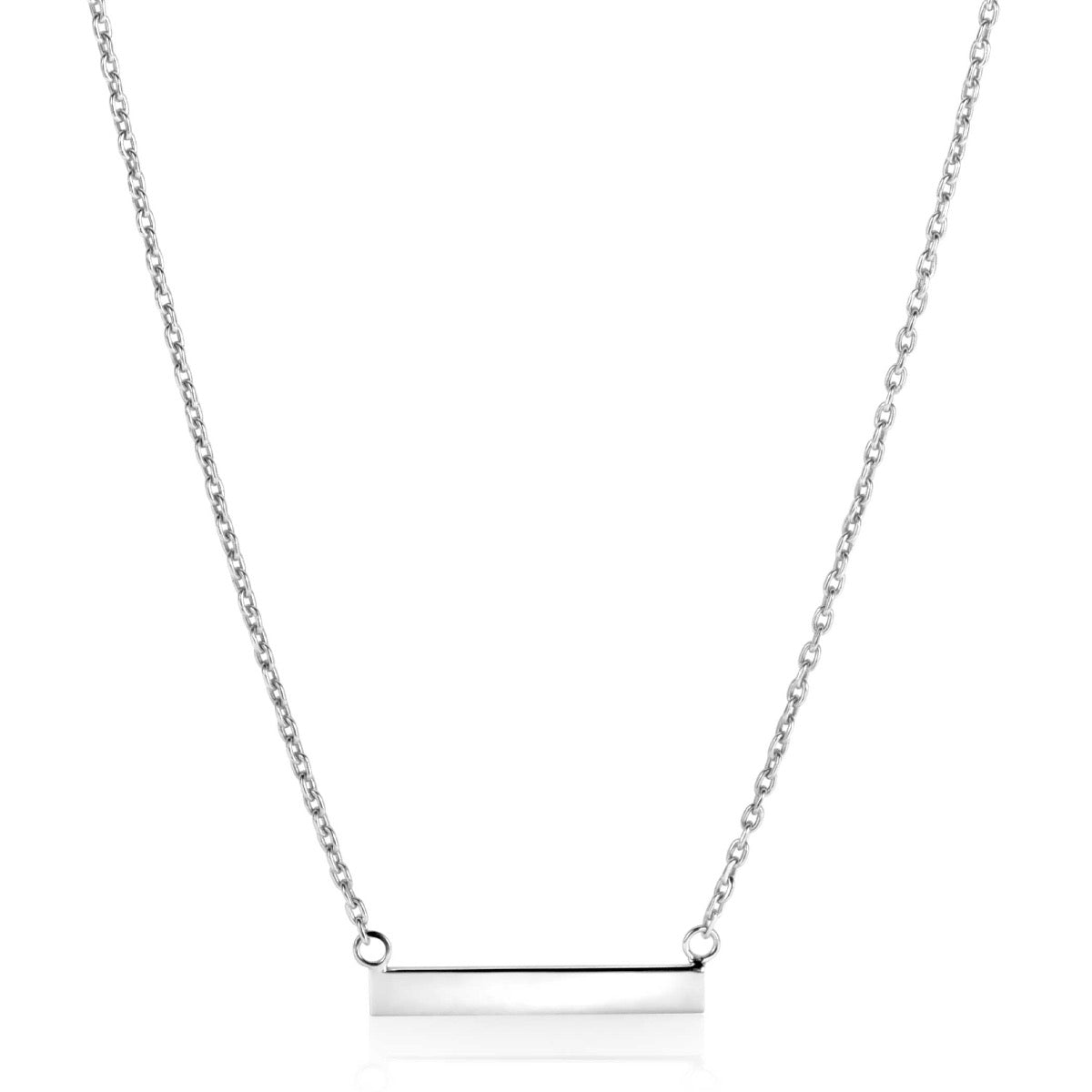 Collier en argent avec une barre horizontale lisse au centre.