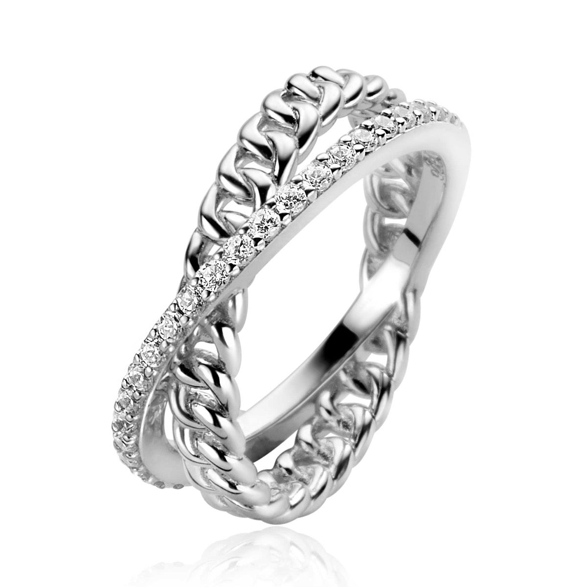 Bague en argent avec motif en chaîne et pavé de zirconium.