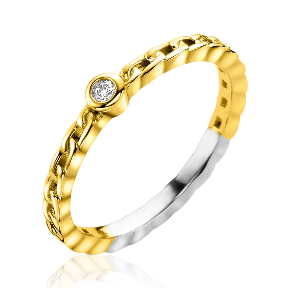 Bague dorée avec un motif tressé et un zircon central.